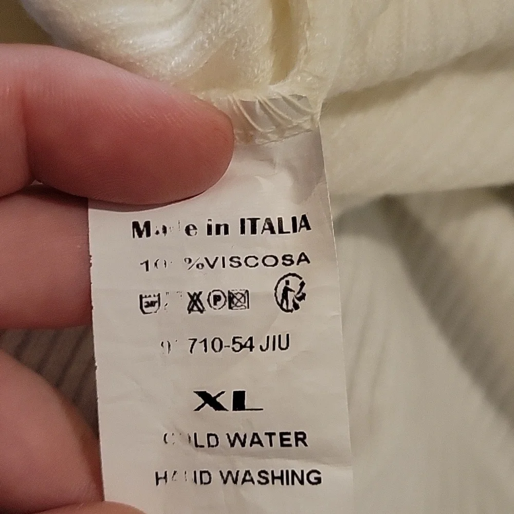 BELLE FRANCE xl off white high low cardigan with angel embroidery and sequins - Picture 5 of 5